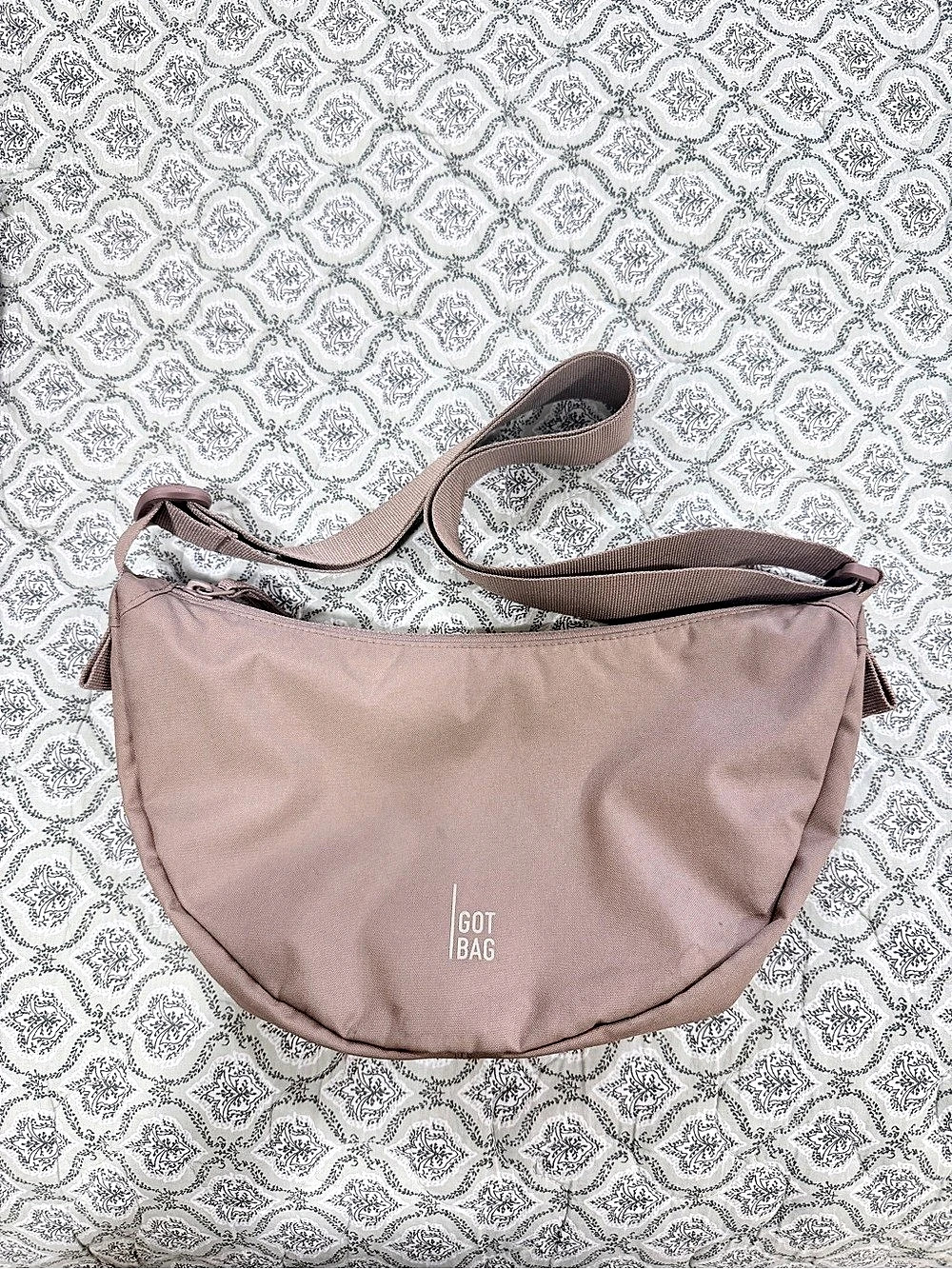 Small moon bag by Got Bag.